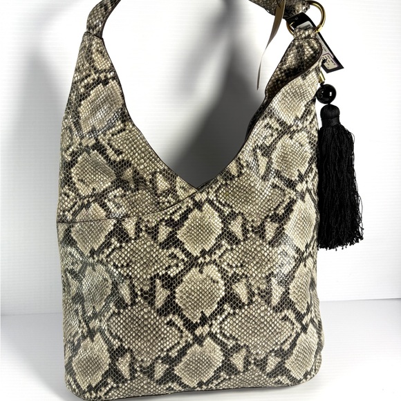 Donna Karan Black and Cream Hobo Bag - Picture 5 of 16